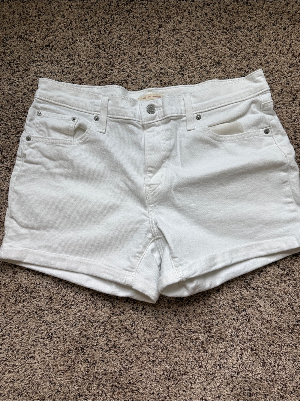 Levi's Women’s Mid-length White Jean Shorts size 32
